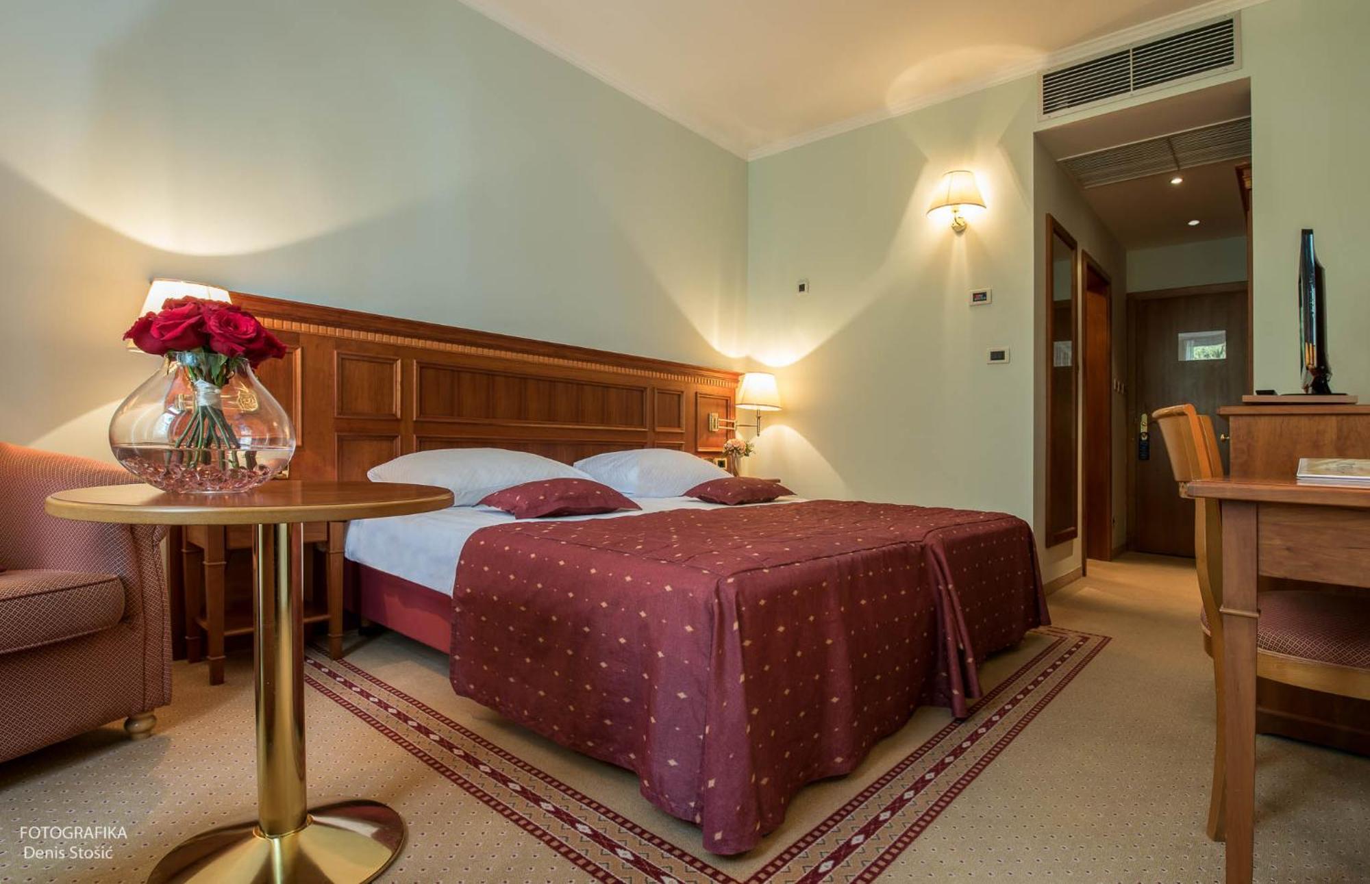 Boutique Hotel Korana Srakovcic Karlovac Zimmer foto