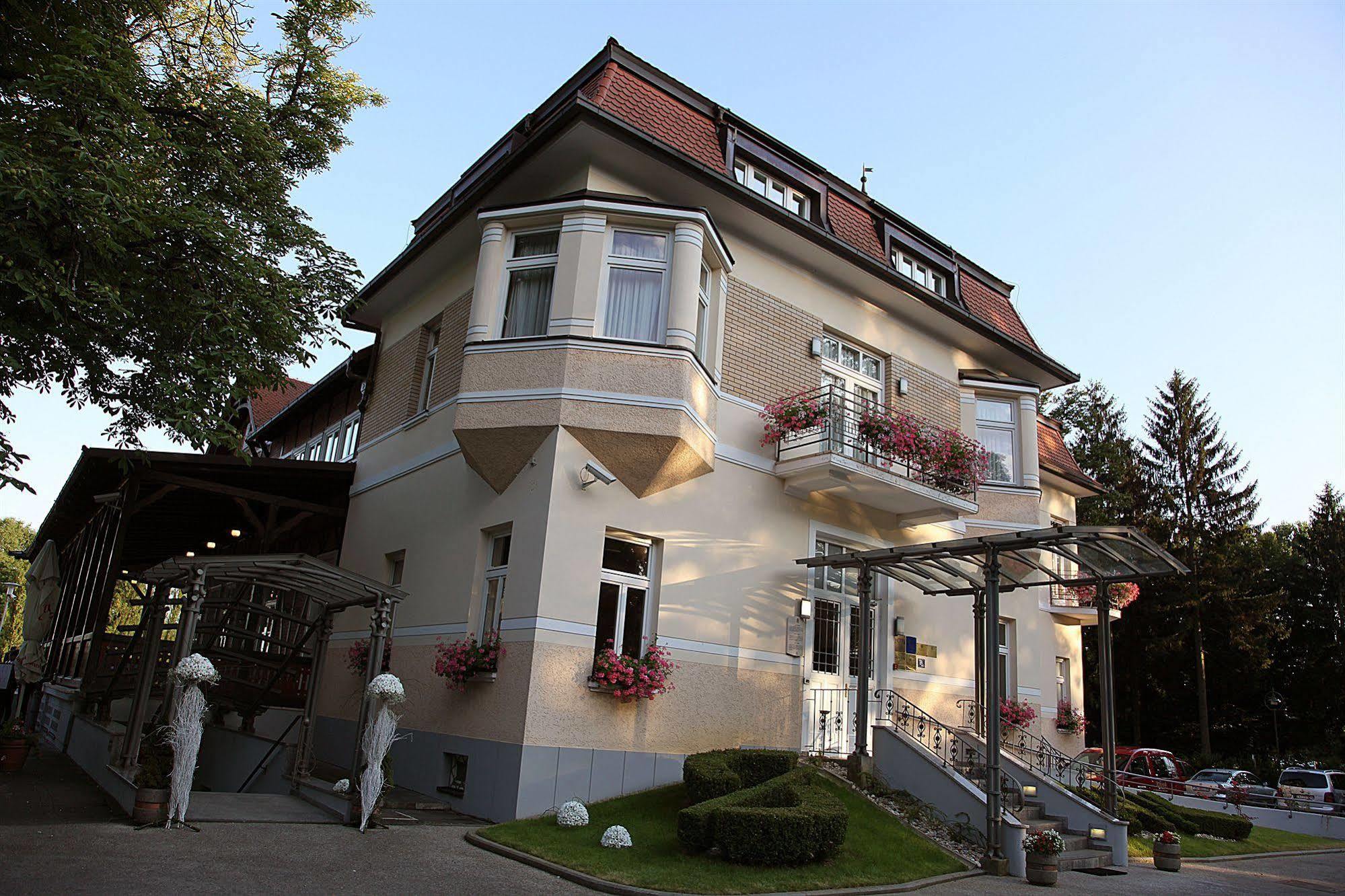 Boutique Hotel Korana Srakovcic Karlovac Exterior foto